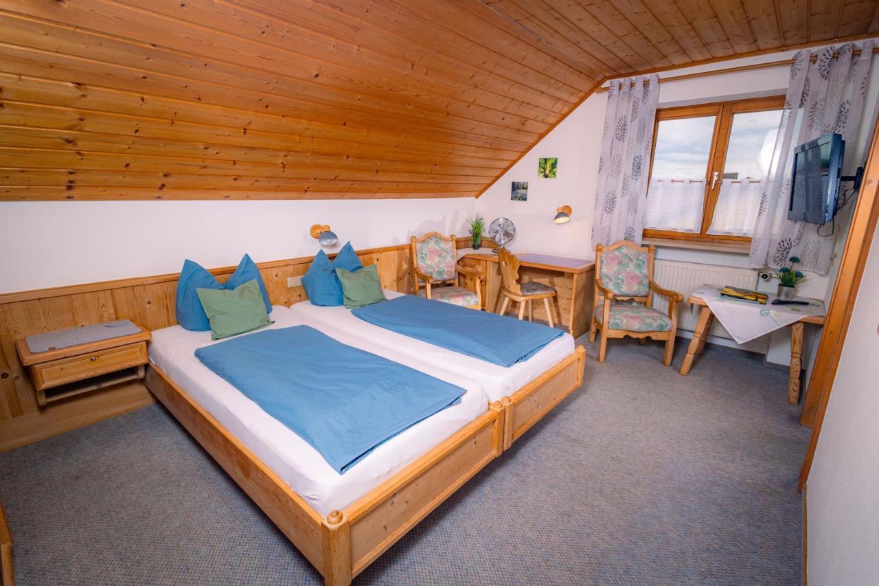 Gasthof Schneiderwirt, Kipfenberg Ot Hirnstetten Kamer foto